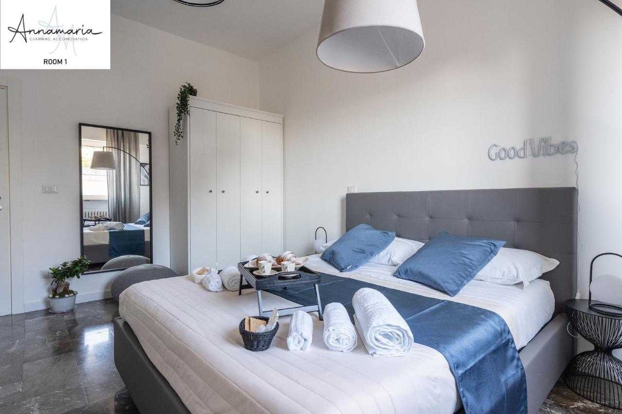 Annamaria - Central Station Charming Accommodation บารี ภายนอก รูปภาพ