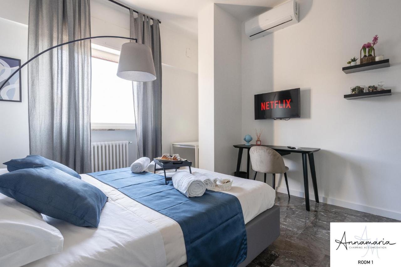 Annamaria - Central Station Charming Accommodation บารี ภายนอก รูปภาพ