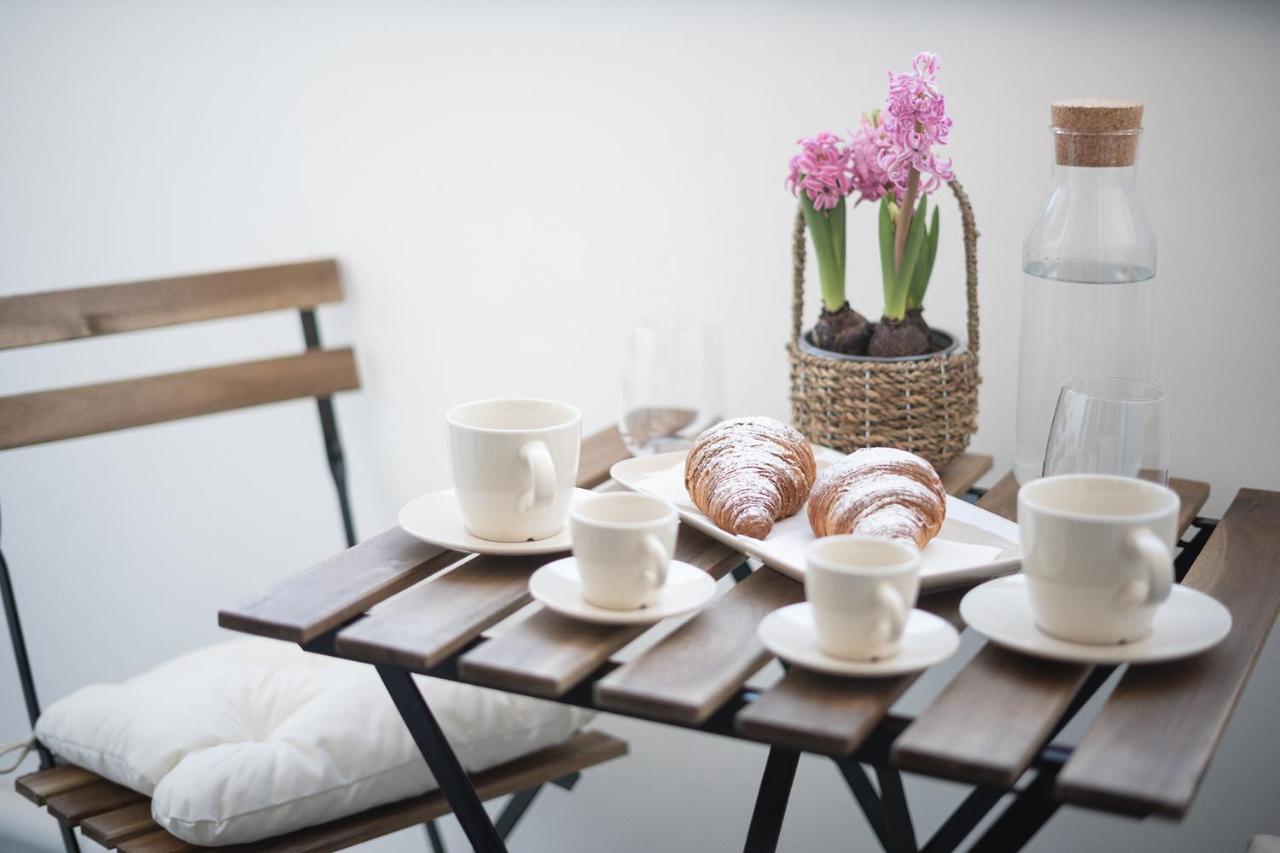 Annamaria - Central Station Charming Accommodation บารี ภายนอก รูปภาพ