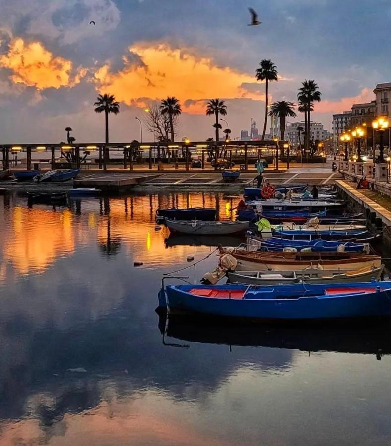 Annamaria - Central Station Charming Accommodation บารี ภายนอก รูปภาพ