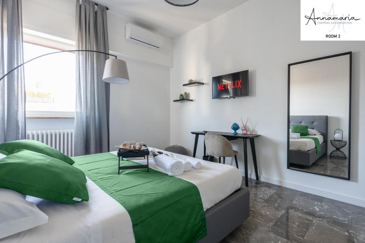 Annamaria - Central Station Charming Accommodation บารี ภายนอก รูปภาพ
