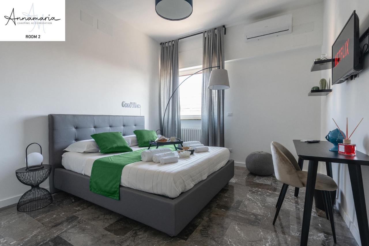 Annamaria - Central Station Charming Accommodation บารี ภายนอก รูปภาพ